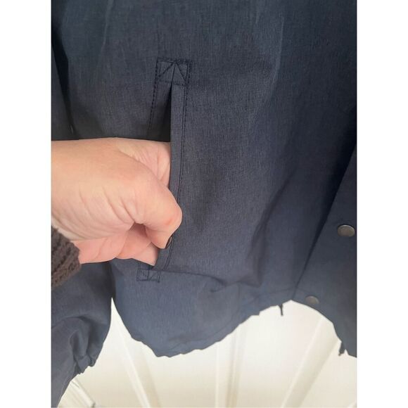 Volcom Navy Blue Snap Up Coaches Jacket Water Resistant sz S NWOT - Picture 6 of 9